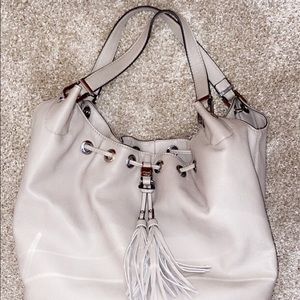 purse very lightly used, have too many